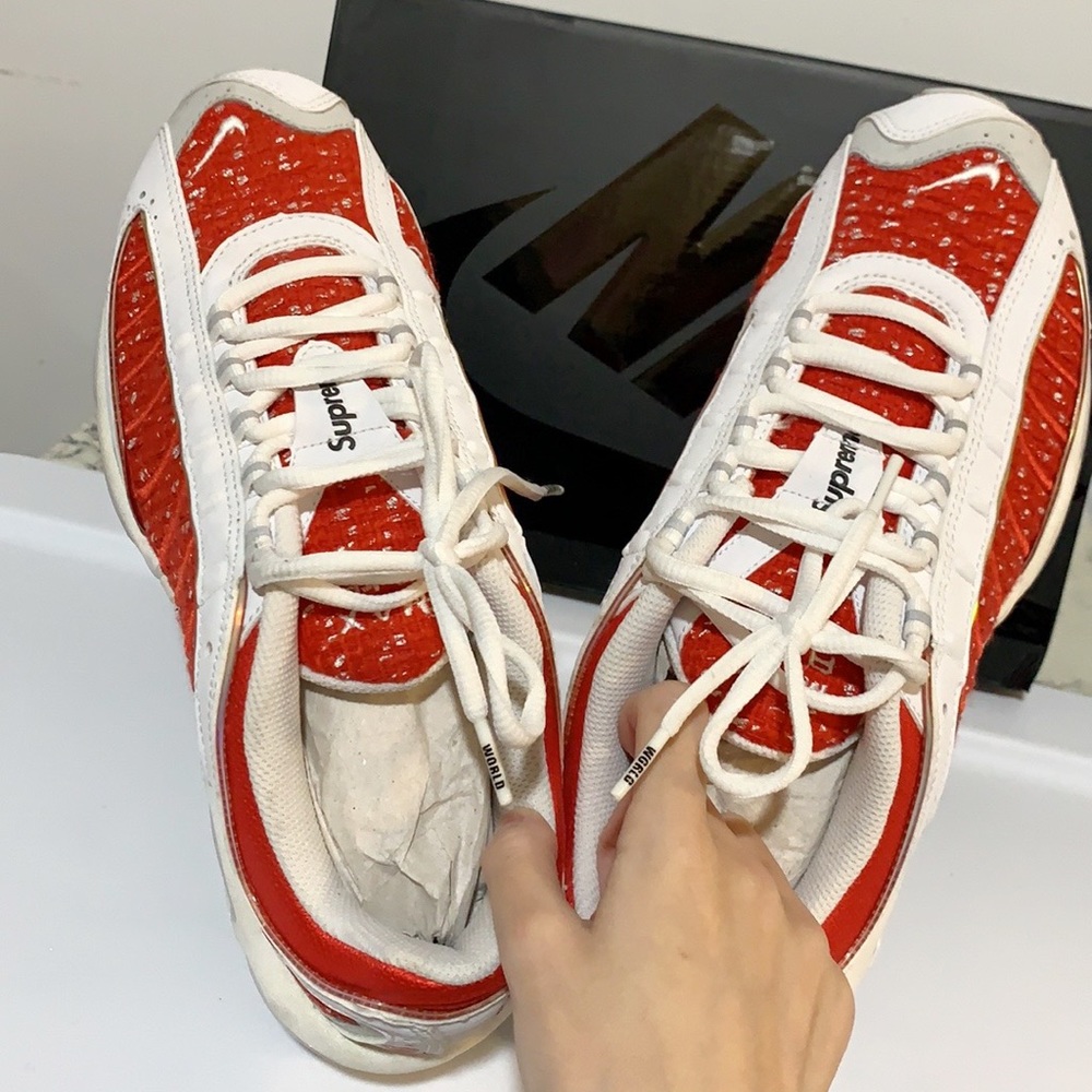Supreme x Nike Air Max Tailwind IV Red White - Picture 6 of 16